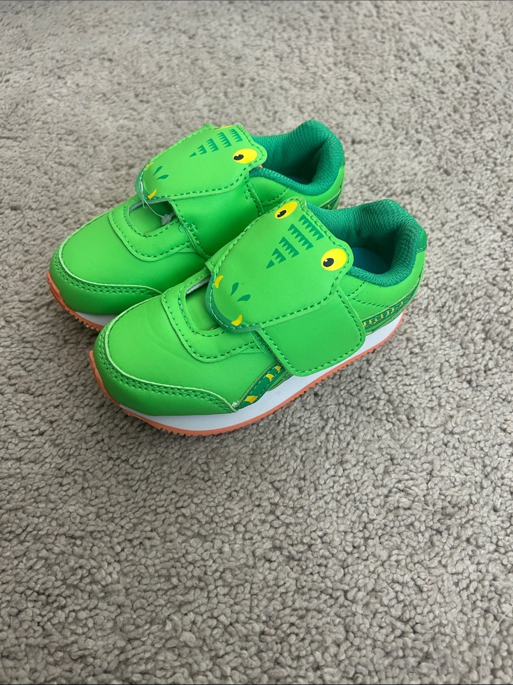 Kids Reebok Green Dino Velcro Sneakers